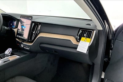 2027 Volvo XC60 B5 Core