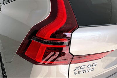 2027 Volvo XC60 B5 Core