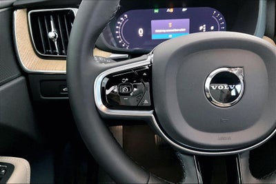 2027 Volvo XC60 B5 Core