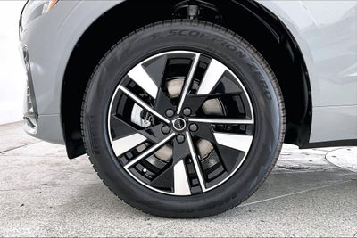 2027 Volvo XC60 B5 Core