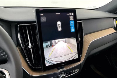 2027 Volvo XC60 B5 Core
