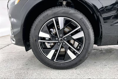 2027 Volvo XC60 B5 Core