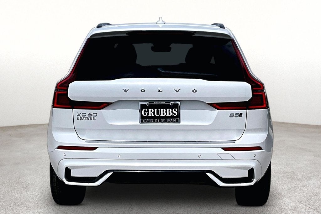 2027 Volvo XC60 B5 Core
