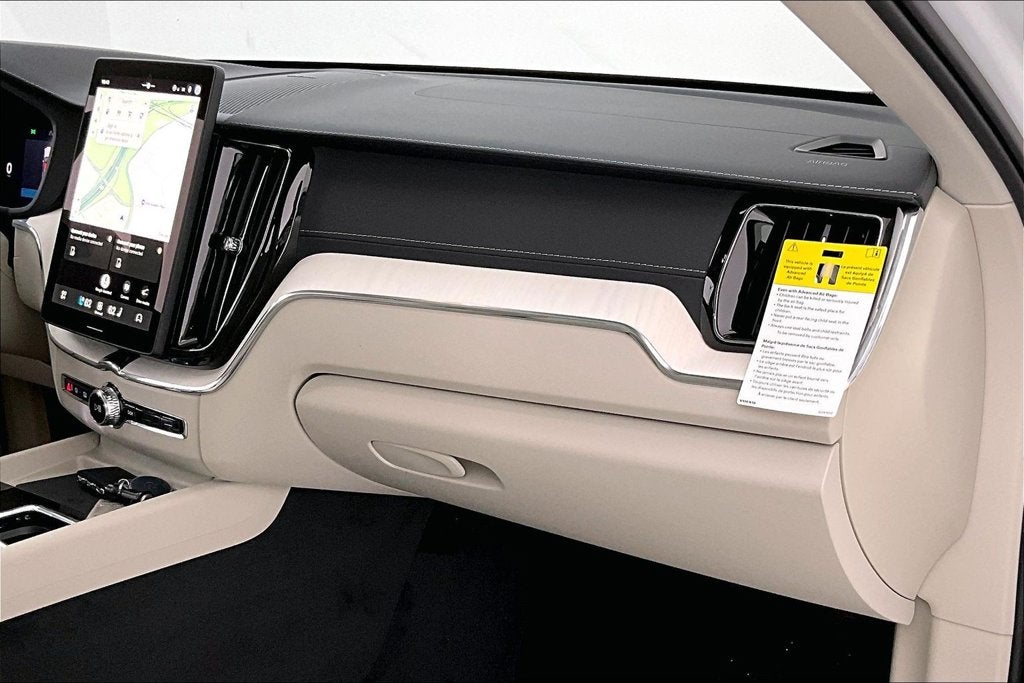 2027 Volvo XC60 B5 Ultra