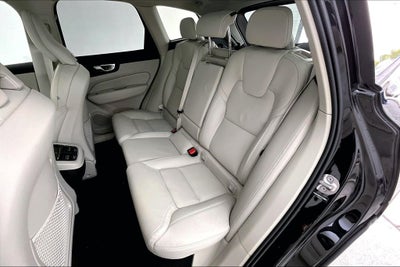 2027 Volvo XC60 B5 Ultra