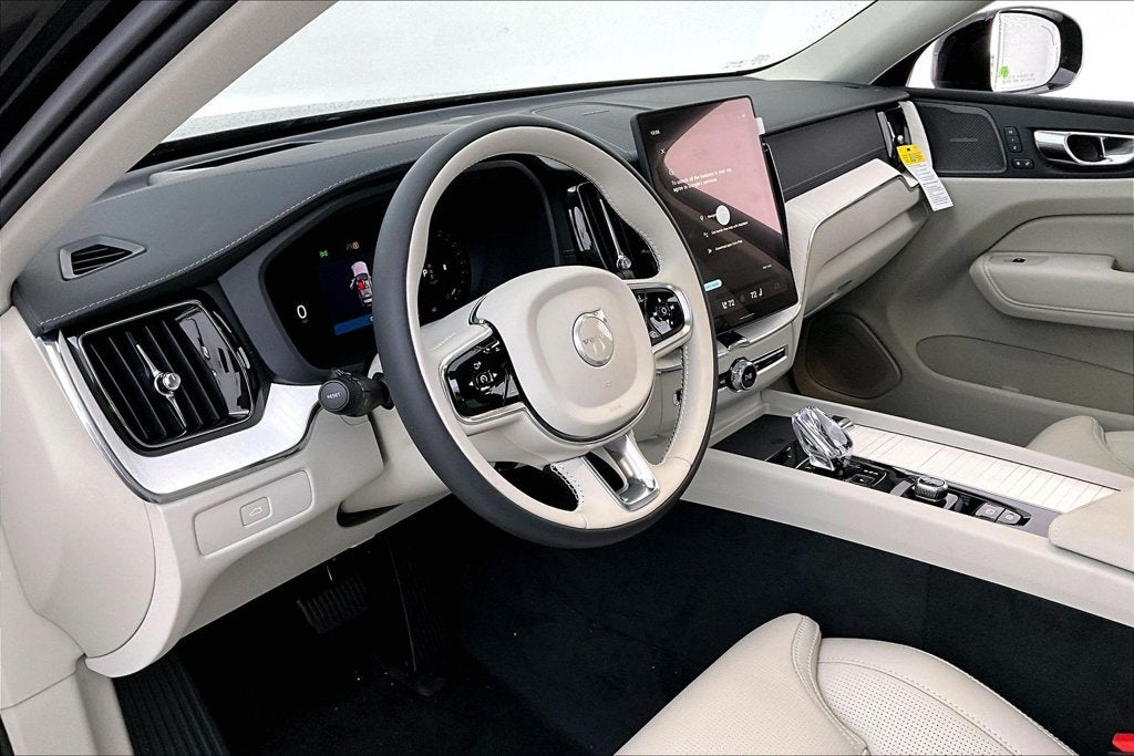 2027 Volvo XC60 B5 Ultra