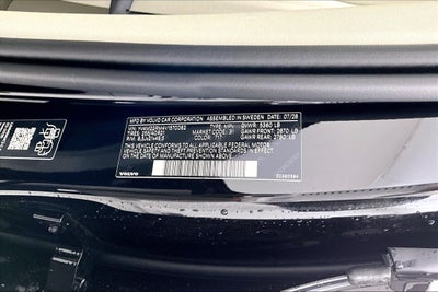 2027 Volvo XC60 B5 Ultra