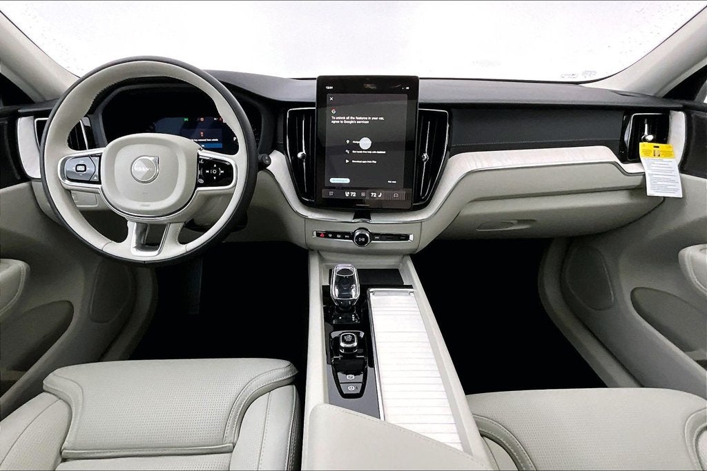 2027 Volvo XC60 B5 Ultra