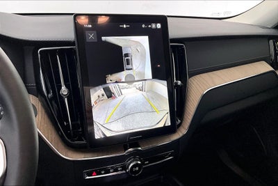 2027 Volvo XC60 B5 Ultra