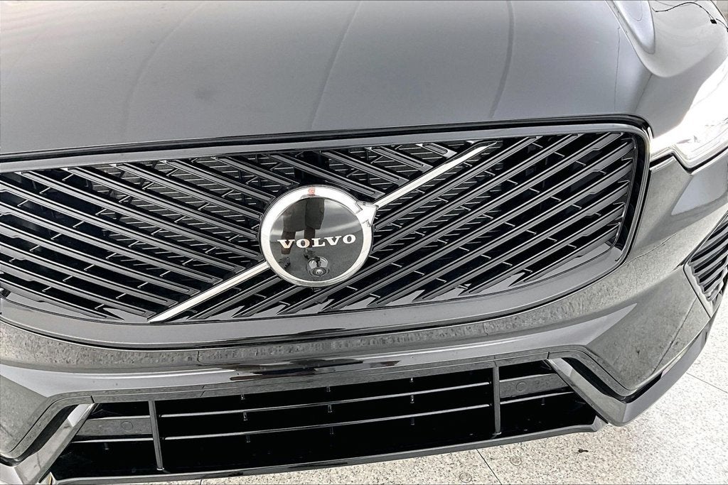2027 Volvo XC60 B5 Ultra