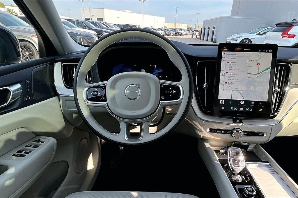 2027 Volvo XC60 B5 Ultra