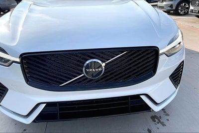 2027 Volvo XC60 B5 Ultra