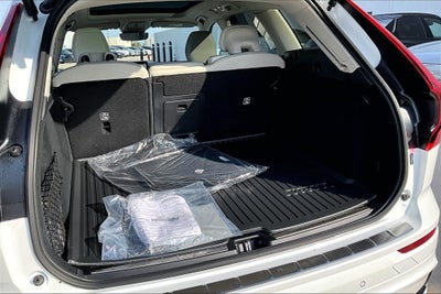 2027 Volvo XC60 B5 Ultra
