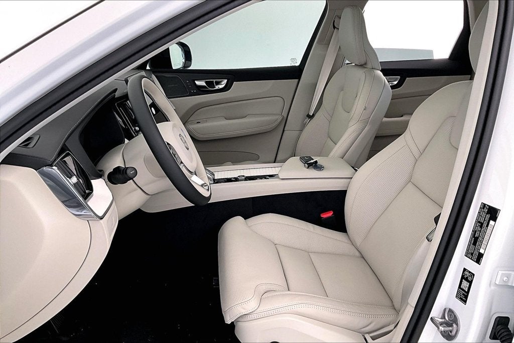 2027 Volvo XC60 B5 Ultra