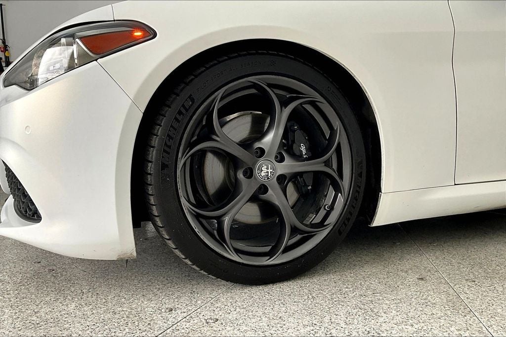 2019 Alfa Romeo Giulia Ti Sport