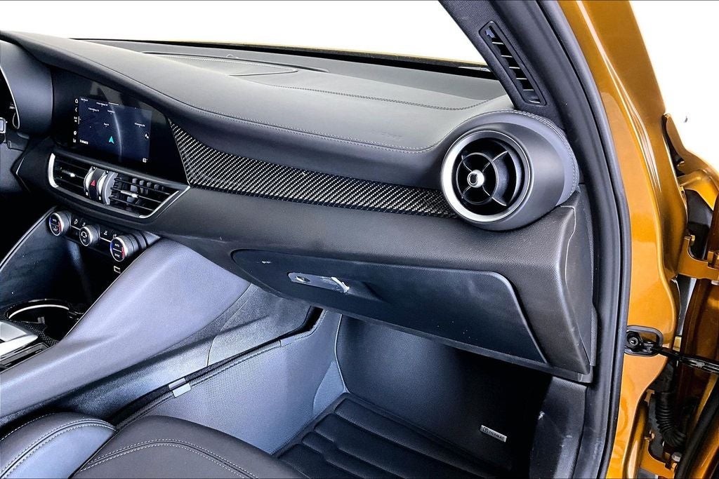 2023 Alfa Romeo Giulia Quadrifoglio