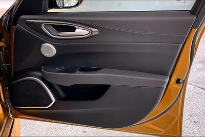 2023 Alfa Romeo Giulia Quadrifoglio