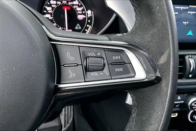 2023 Alfa Romeo Giulia Quadrifoglio
