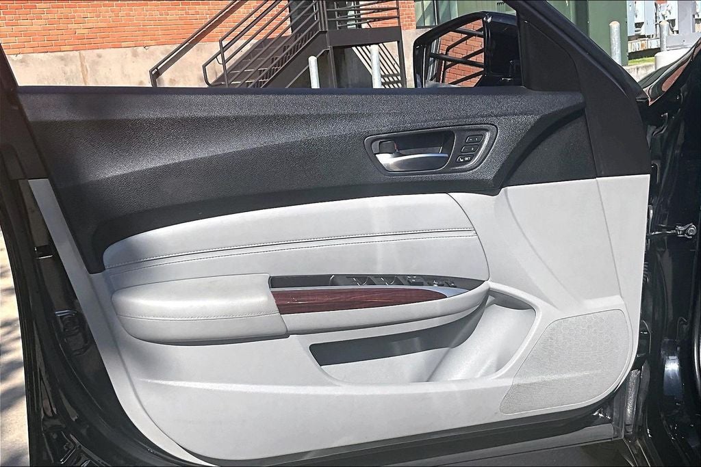 2017 Acura TLX 2.4L Base