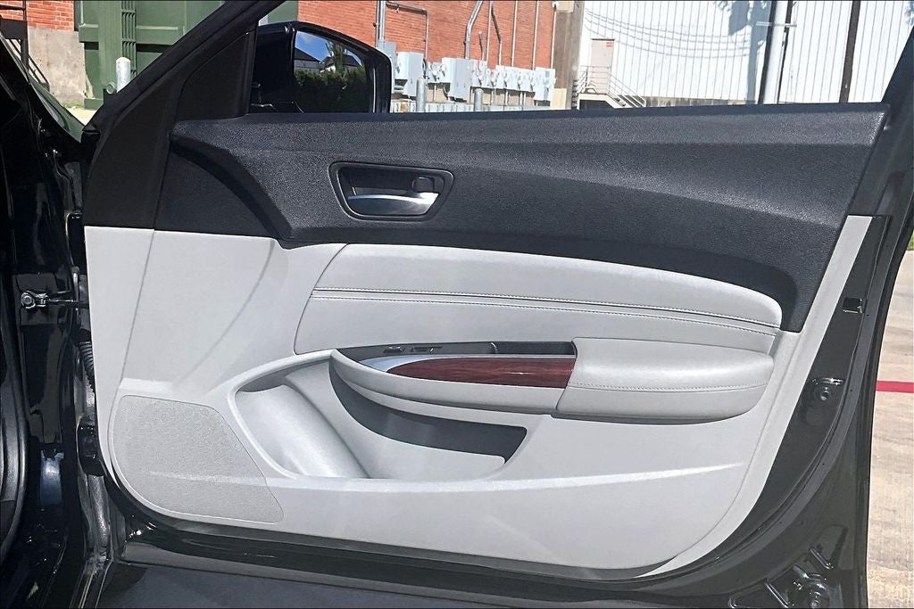 2017 Acura TLX 2.4L Base