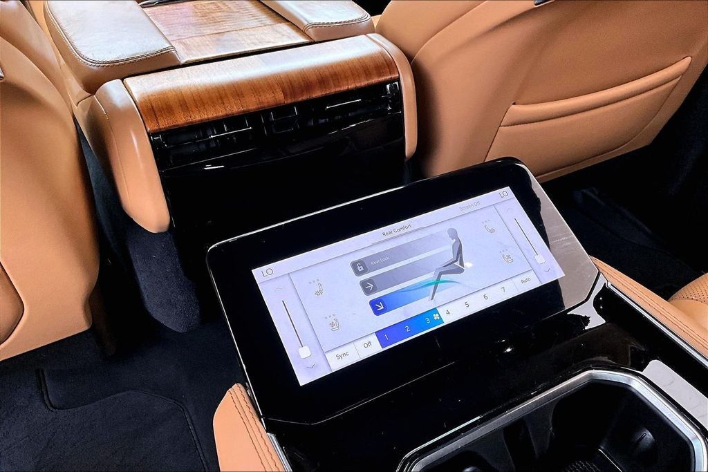 2023 Jeep Grand Wagoneer Series III