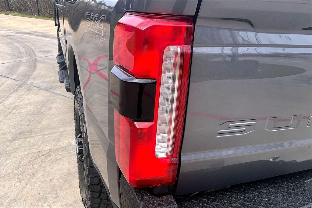 2023 Ford F-250SD XLT