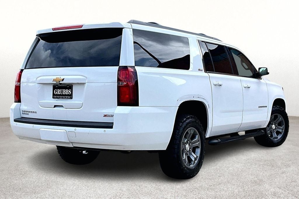 2017 Chevrolet Suburban LT