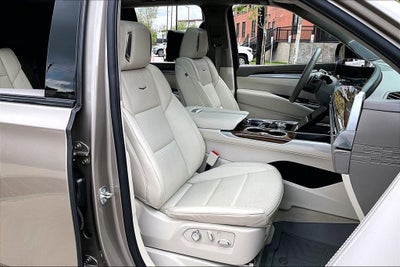 2025 Cadillac Escalade Sport Platinum