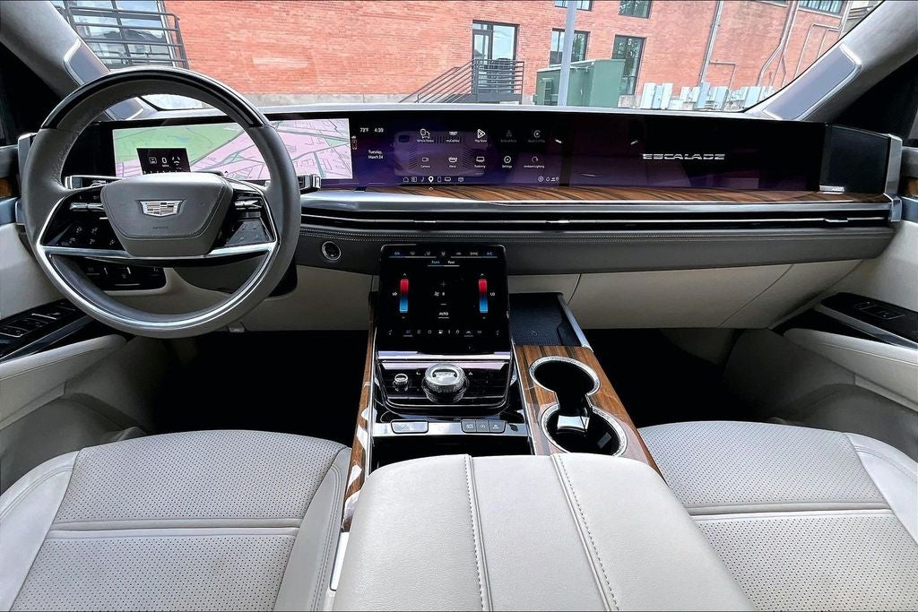 2025 Cadillac Escalade Sport Platinum