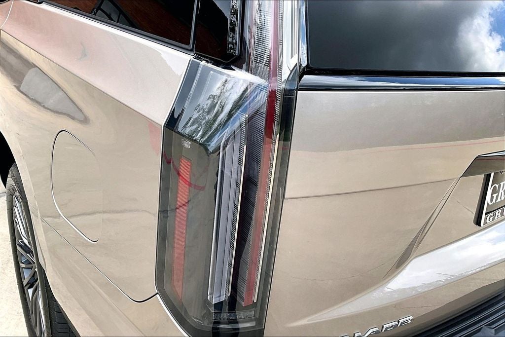 2025 Cadillac Escalade Sport Platinum