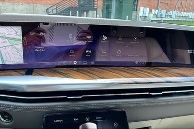 2025 Cadillac Escalade Sport Platinum