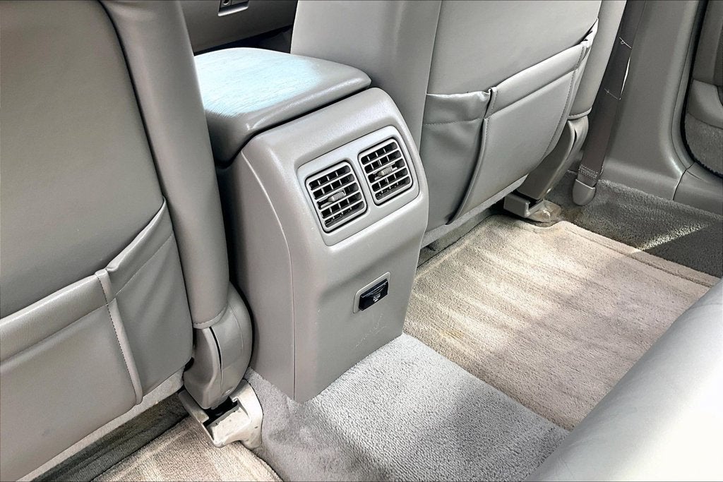 2004 Toyota Avalon XLS