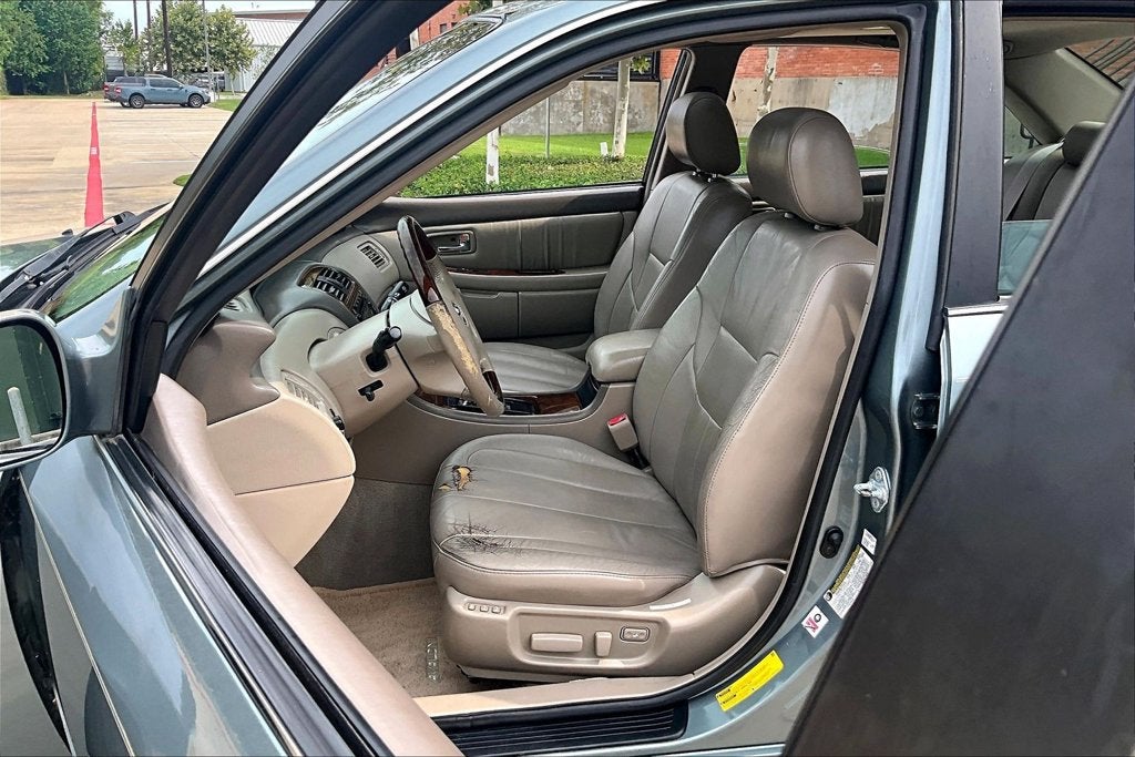 2004 Toyota Avalon XLS