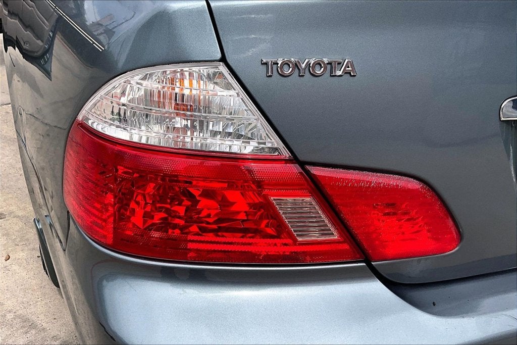 2004 Toyota Avalon XLS