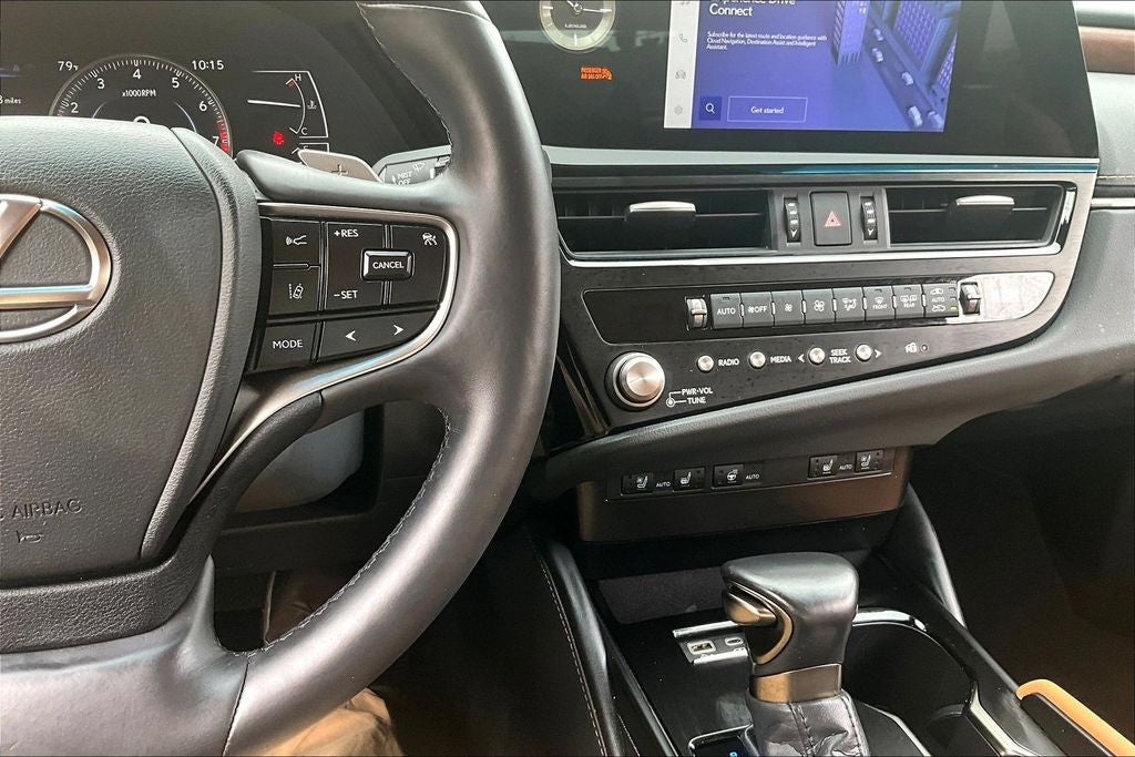 2025 Lexus ES 350