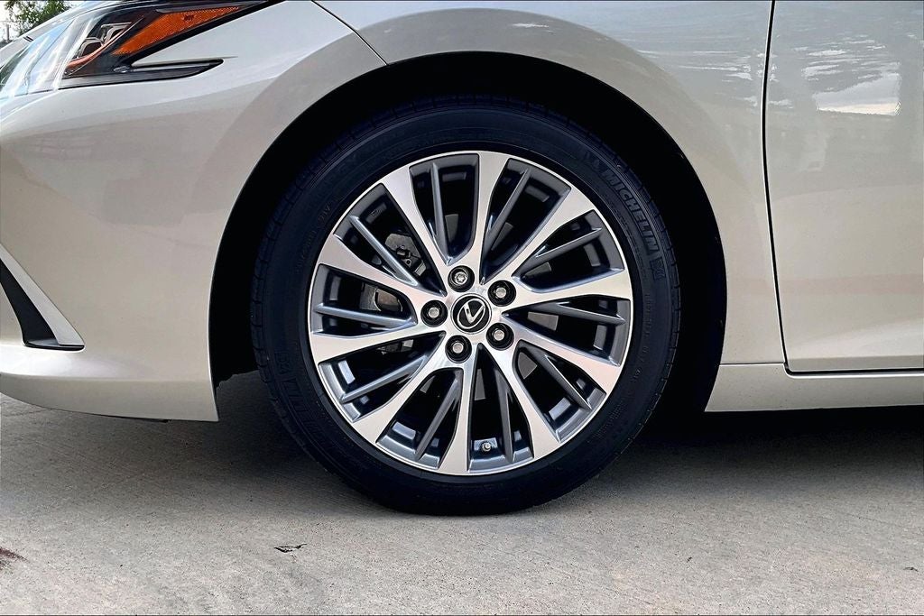 2020 Lexus ES 350 Luxury
