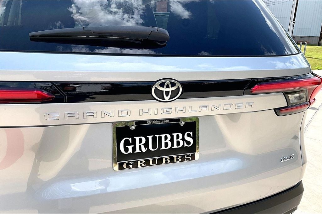 2024 Toyota Grand Highlander XLE