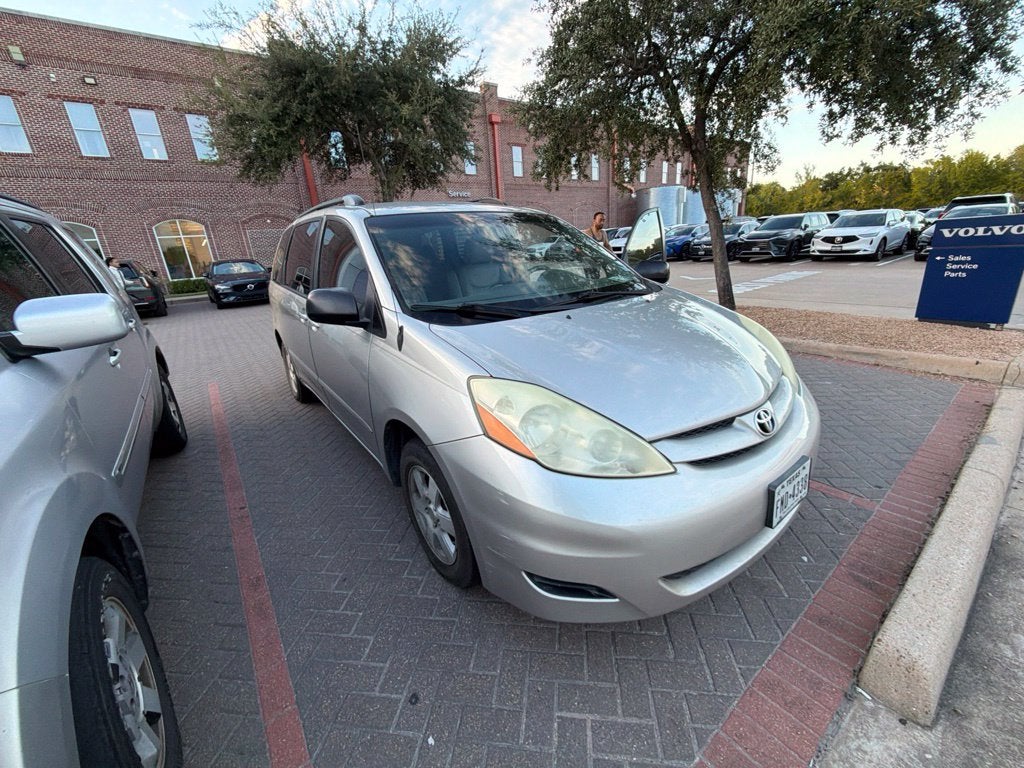 2006 Toyota Sienna LE