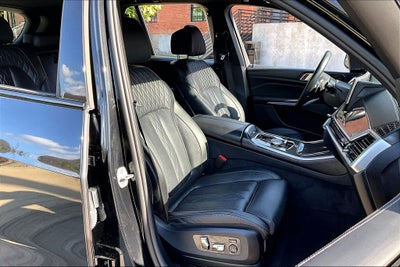 2024 BMW X5 M60i