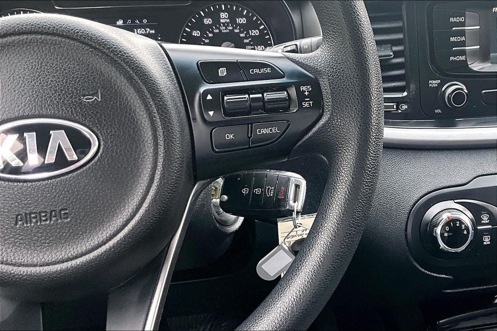 2018 Kia Sorento L