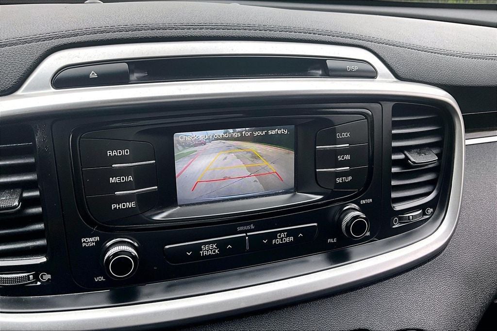 2018 Kia Sorento L