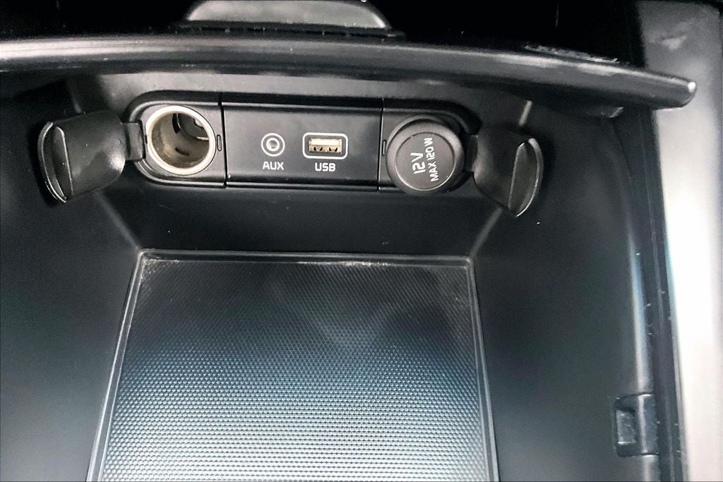 2018 Kia Sorento L