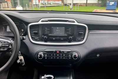 2018 Kia Sorento L
