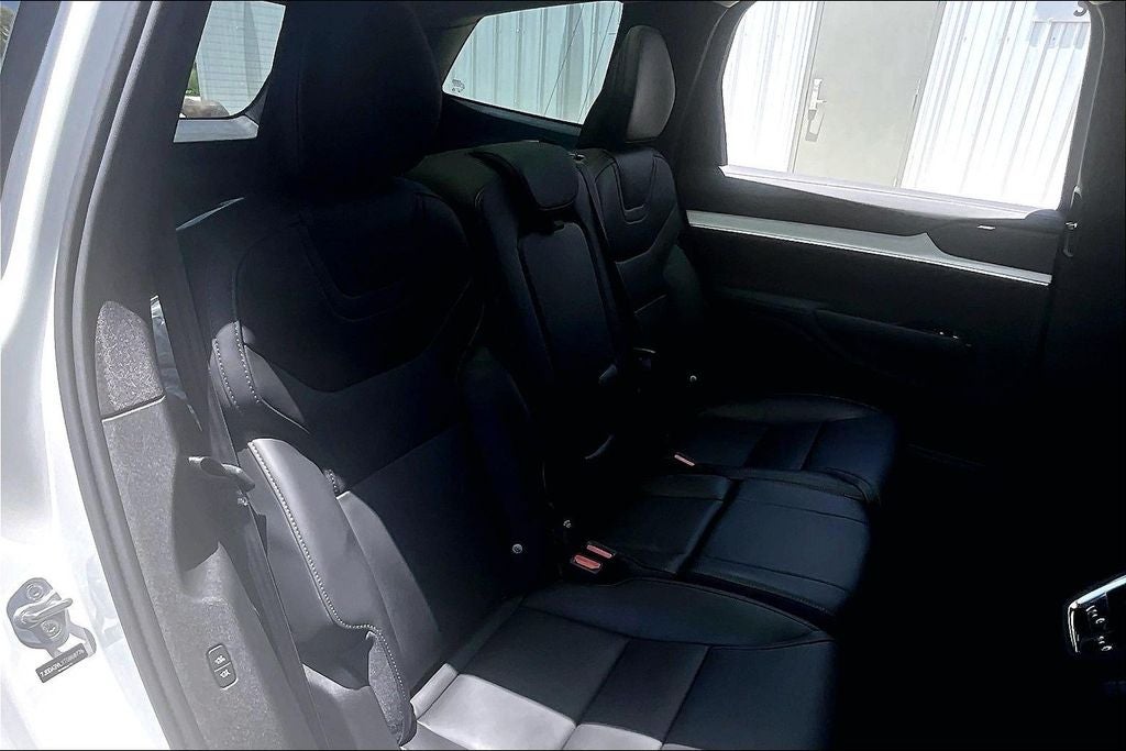 2026 Volvo EX90 Twin Motor Performance Ultra 7-Seater