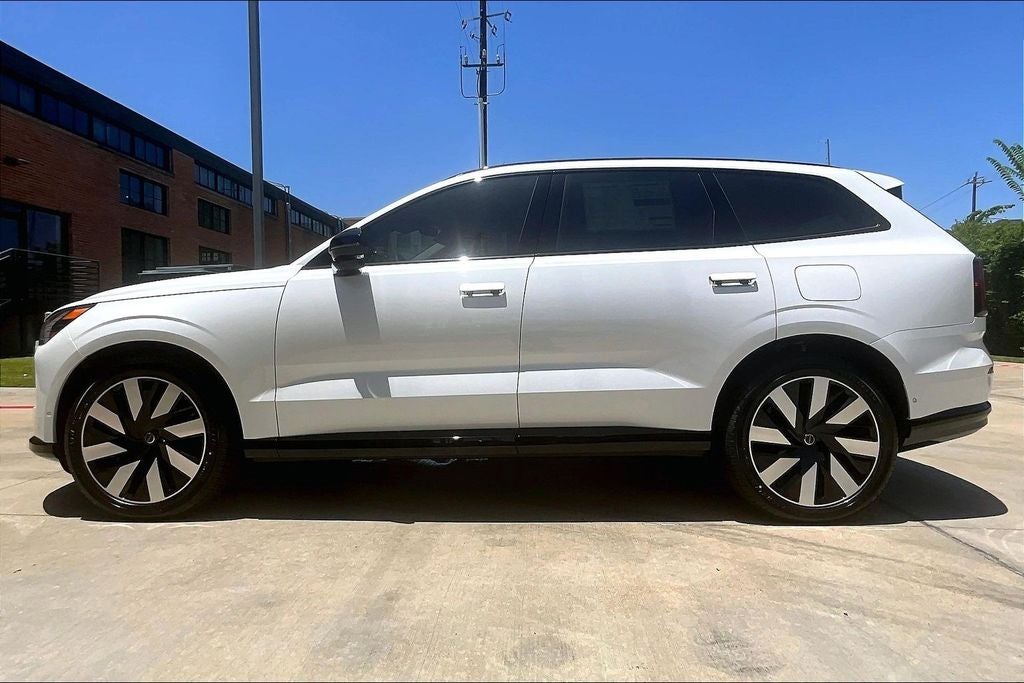 2026 Volvo EX90 Twin Motor Performance Ultra 7-Seater