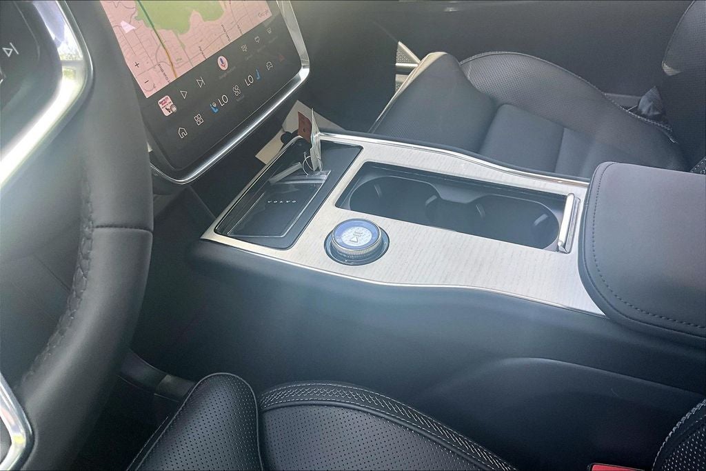 2026 Volvo EX90 Twin Motor Performance Ultra 7-Seater