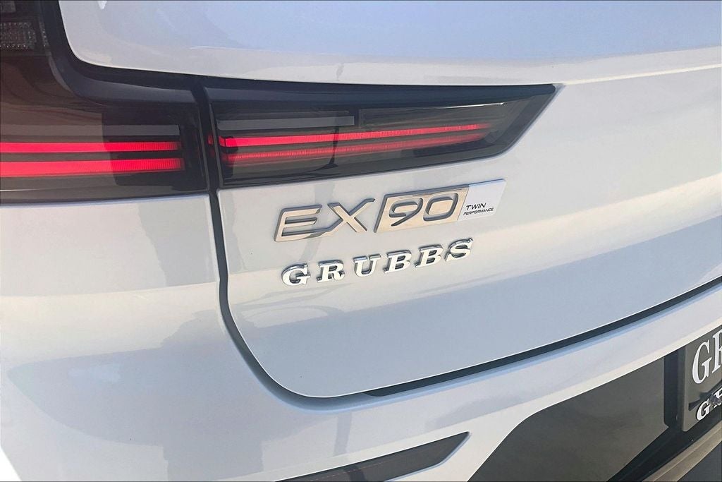 2026 Volvo EX90 Twin Motor Performance Ultra 7-Seater