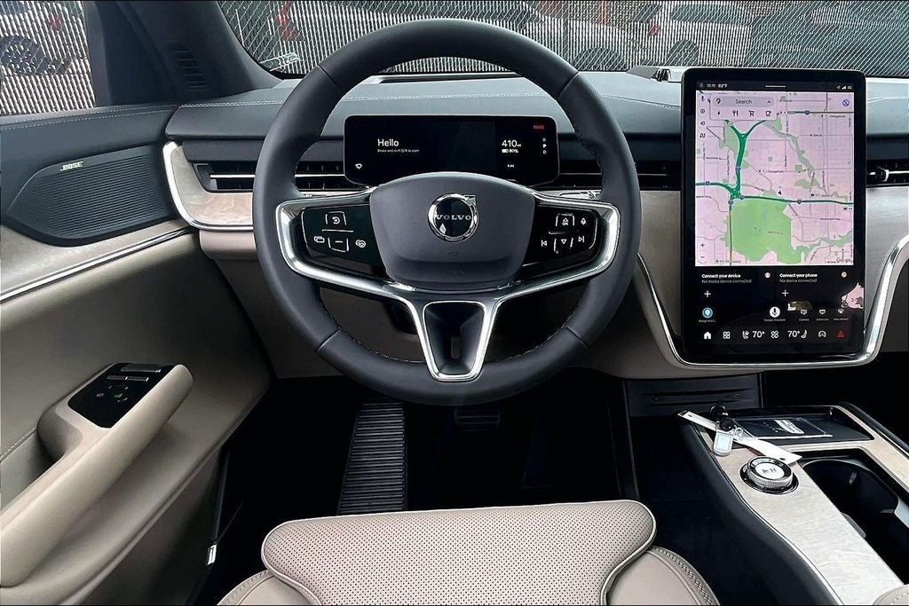 2026 Volvo EX90 Twin Motor Plus 6-Seater