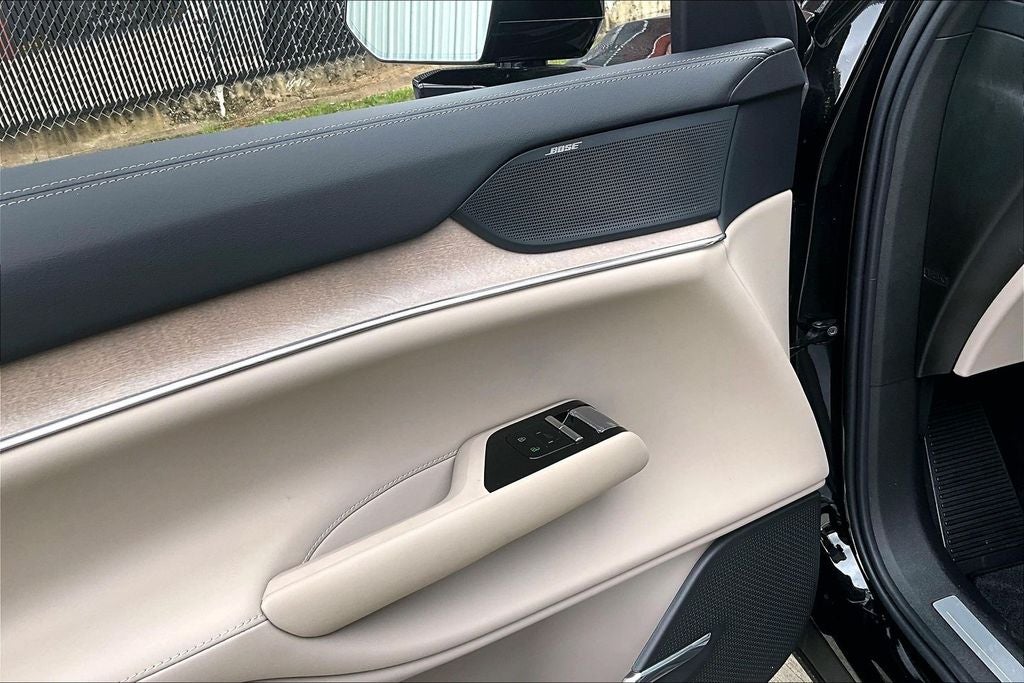 2026 Volvo EX90 Twin Motor Plus 6-Seater