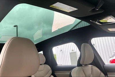 2026 Volvo EX90 Twin Motor Plus 6-Seater